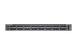 Front panel of Arista DCS-7050CX3-32S 7050X3 Series